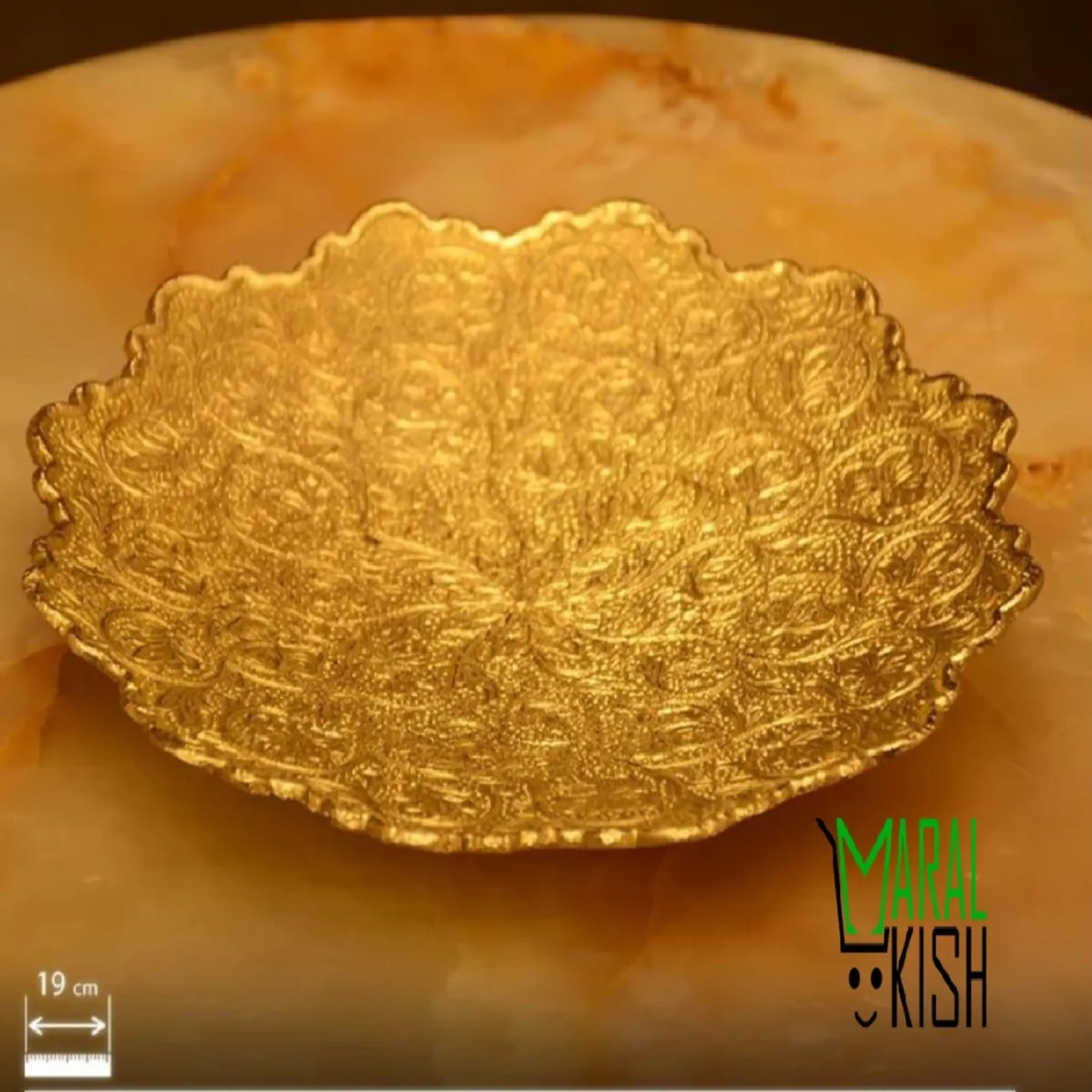 بشقاب پرنس 19 سانت برنجی بشقاب پرنس 19 سانت برنجی